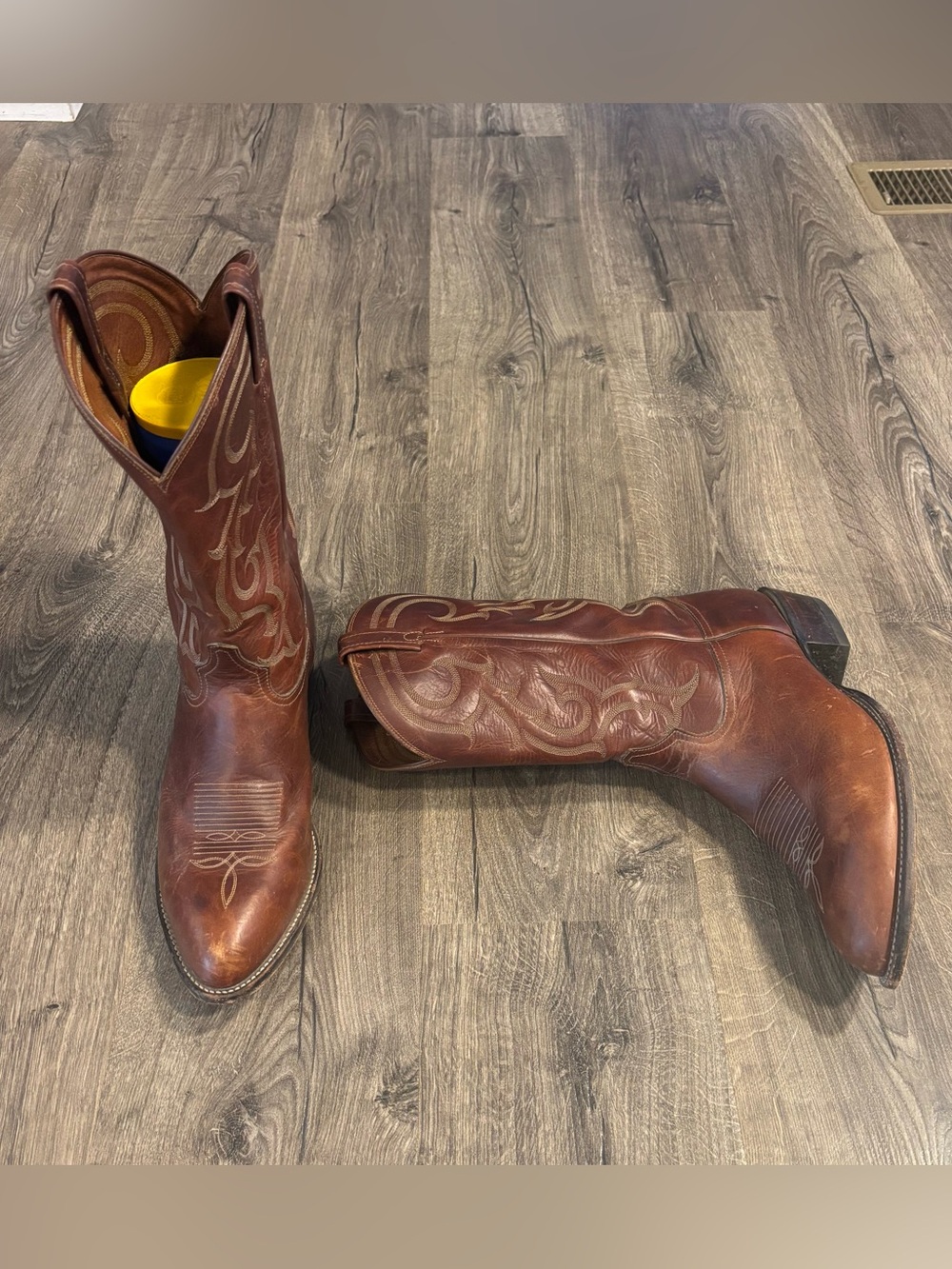 Tony Lama Renegade Brown Leather Cowboy Boots Western Style CZ830 Mens size 13